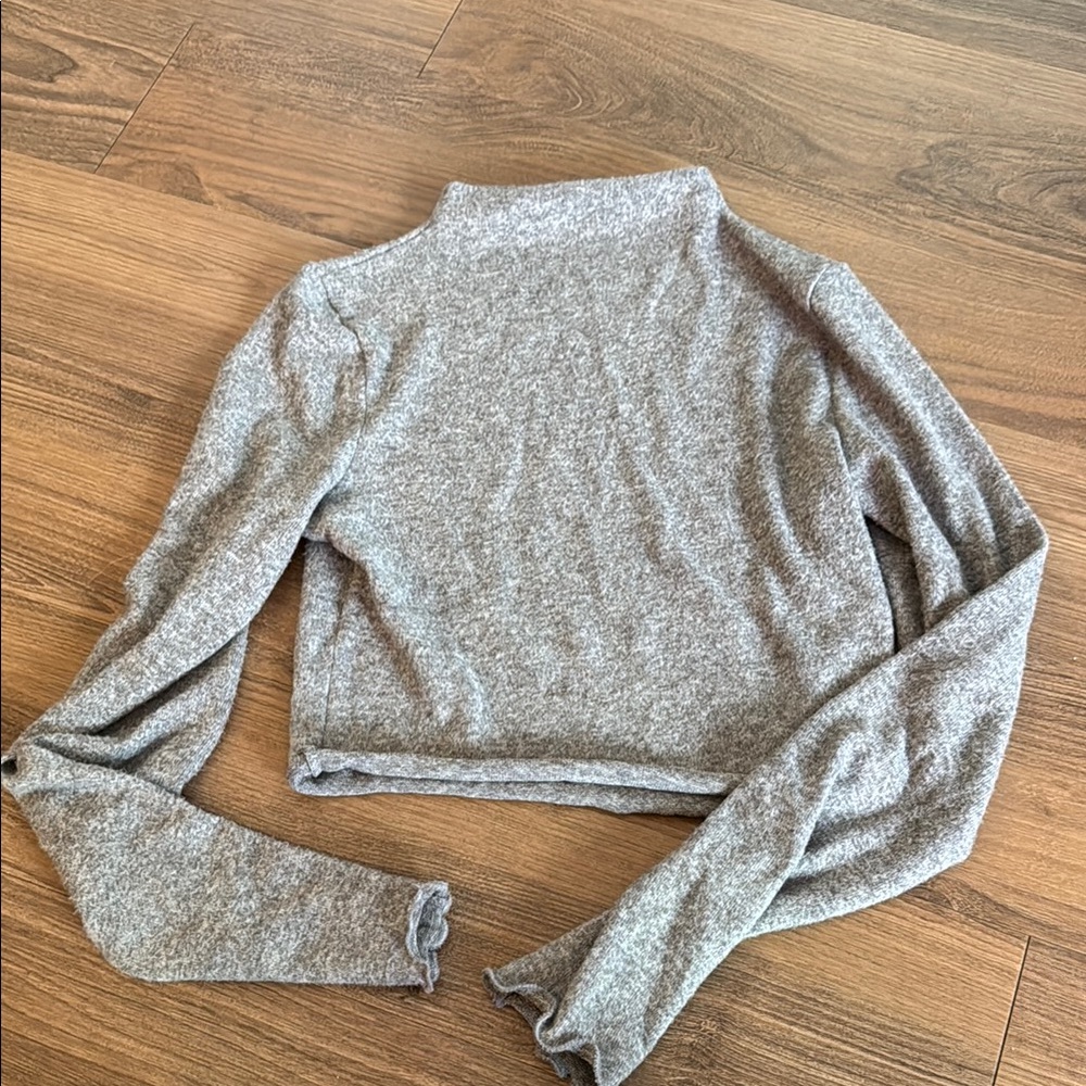 Bershka Gray Cropped Sweater